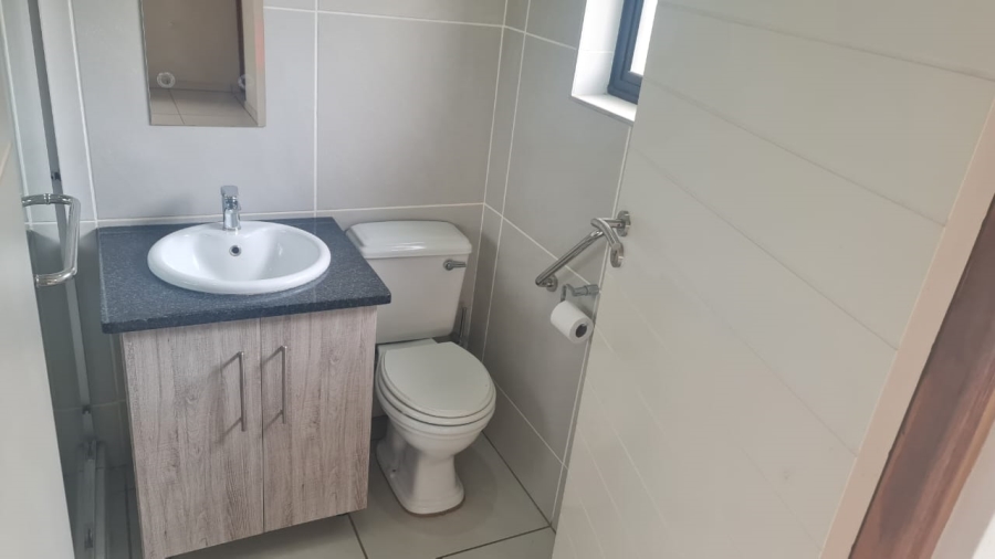 To Let 1 Bedroom Property for Rent in Wigwam North West